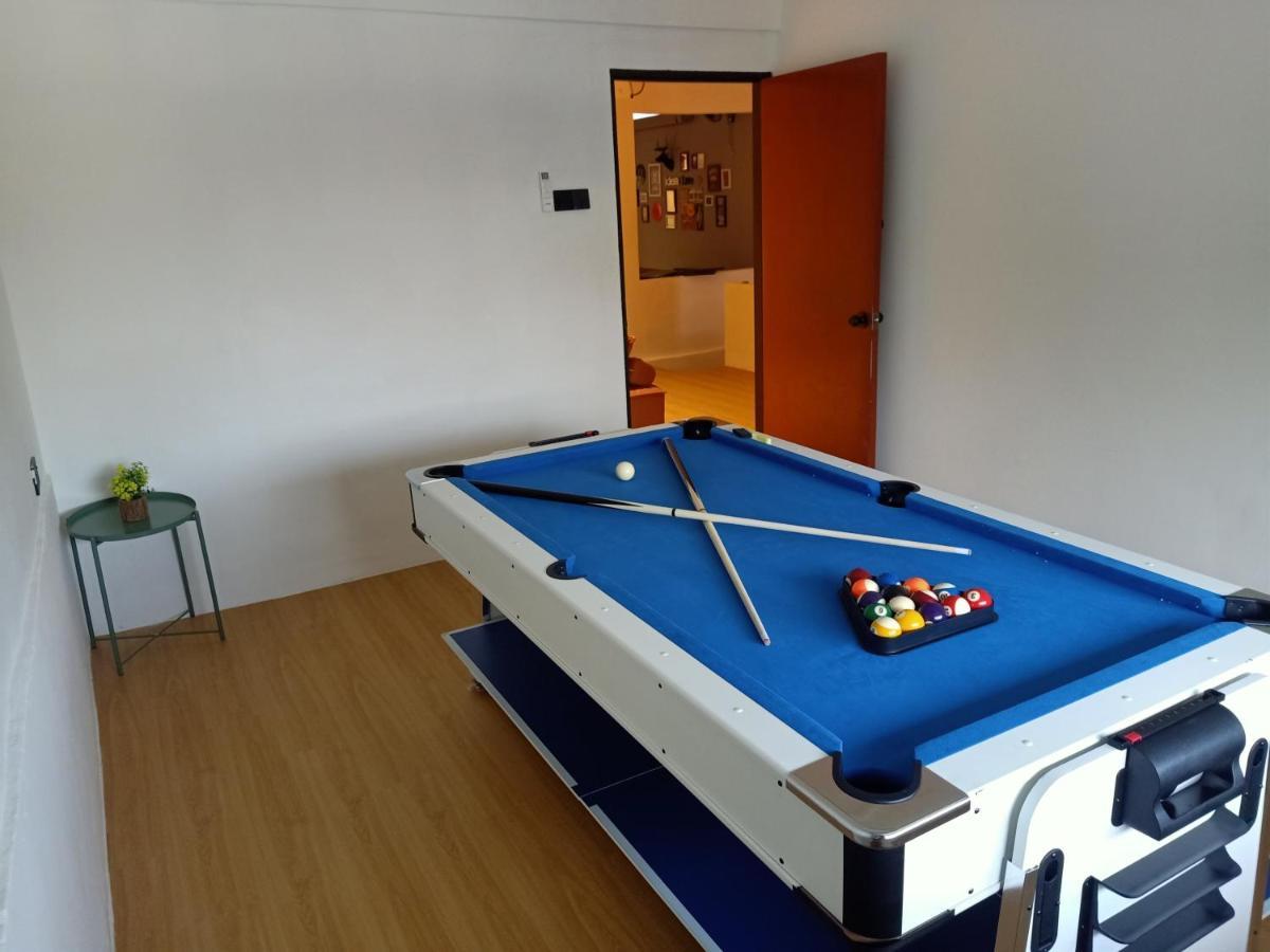 Cozy Homestay With Karaoke System & Pool Table Куала-Лумпур Экстерьер фото